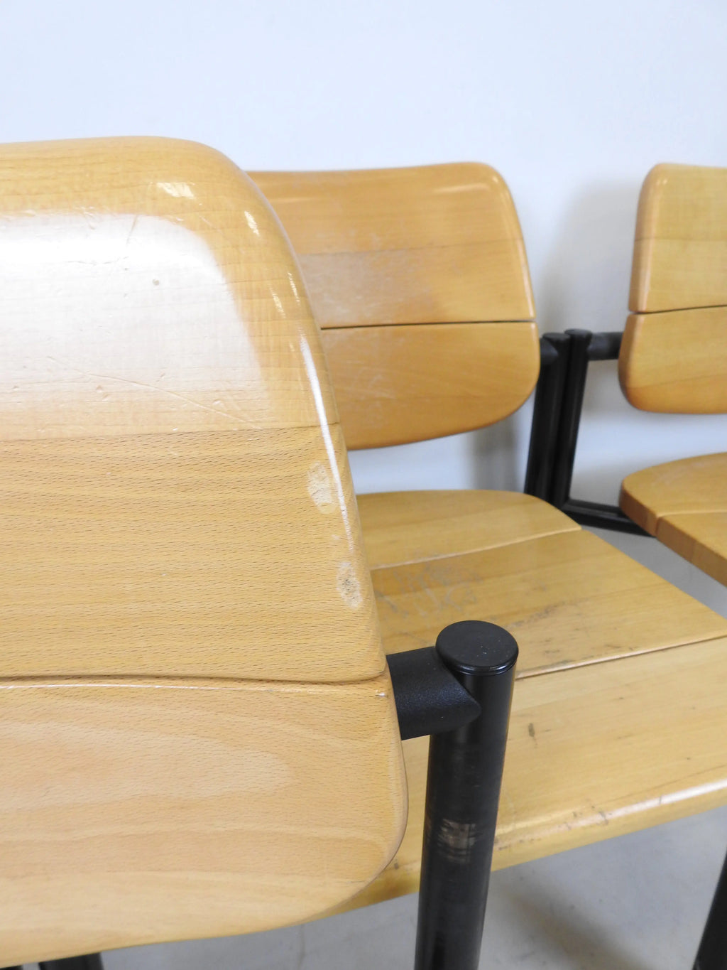 6 Chaises Vintage Martin Stoll Scandinave 60/70 Beige Piètement Noir-{{shop name}}