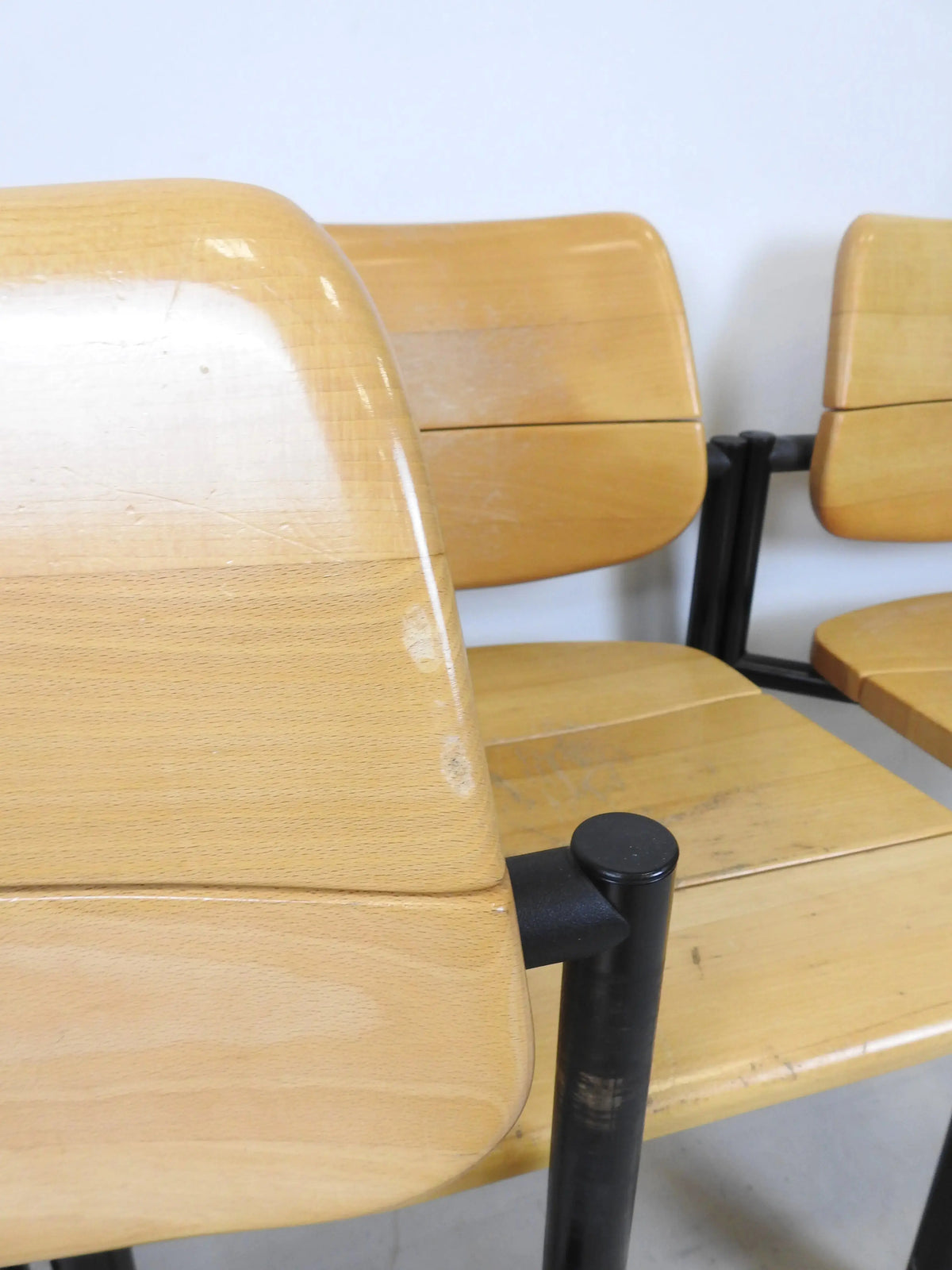 6 Chaises Vintage Martin Stoll Scandinave 60/70 Beige Piètement Noir-{{shop name}}