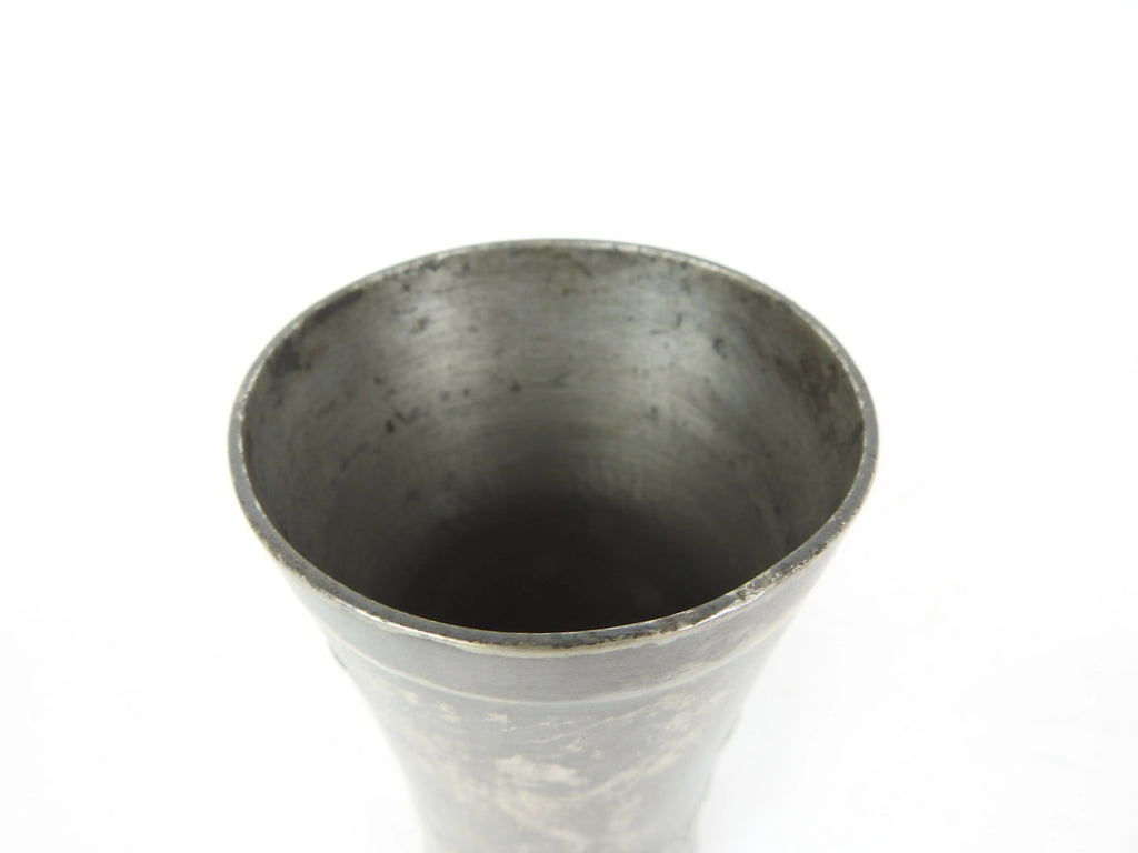 Art Nouveau Kayserzinn – décor floral en relief, ciselé, signé, 12x8 cm, rare-{{shop name}}