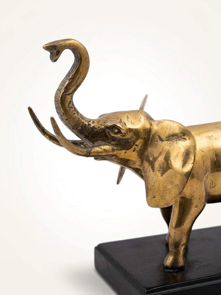 Sculpture d'Eléphant en Laiton massif sur Socle Bois 20x20 Hollywood Regency.