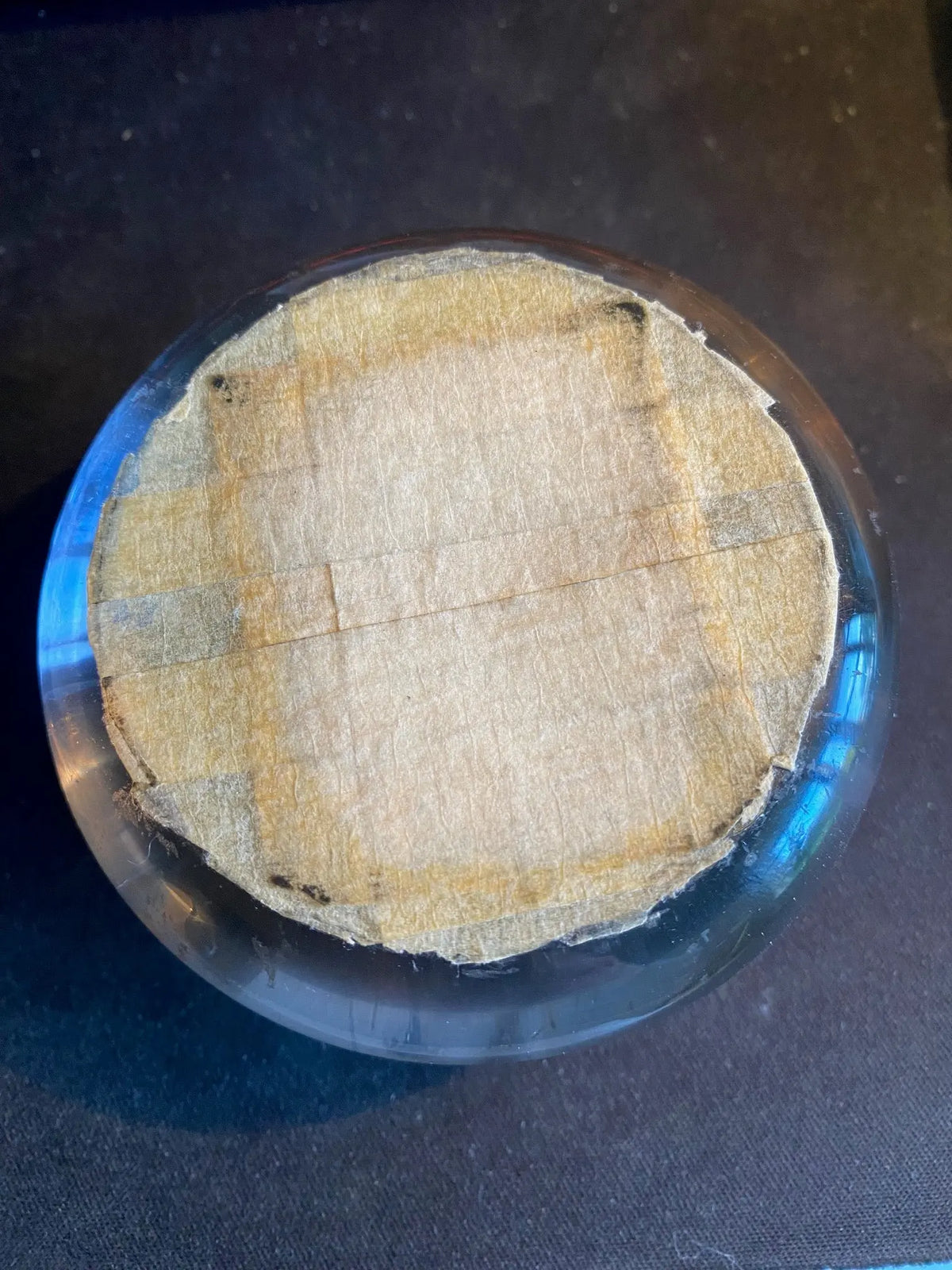 PRESSE-PAPIERS EN VERRE, écusson de la ville d'Oran. Années 60. Antiquités de France