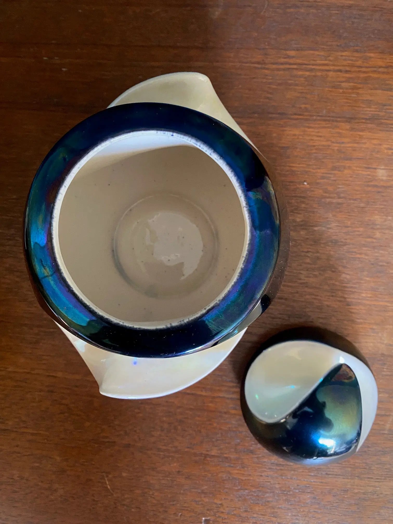 Céramique Française vintage, reflets métalliques irisés. 2 nécessaires de fumeurs, numérotées. Antiquités de France