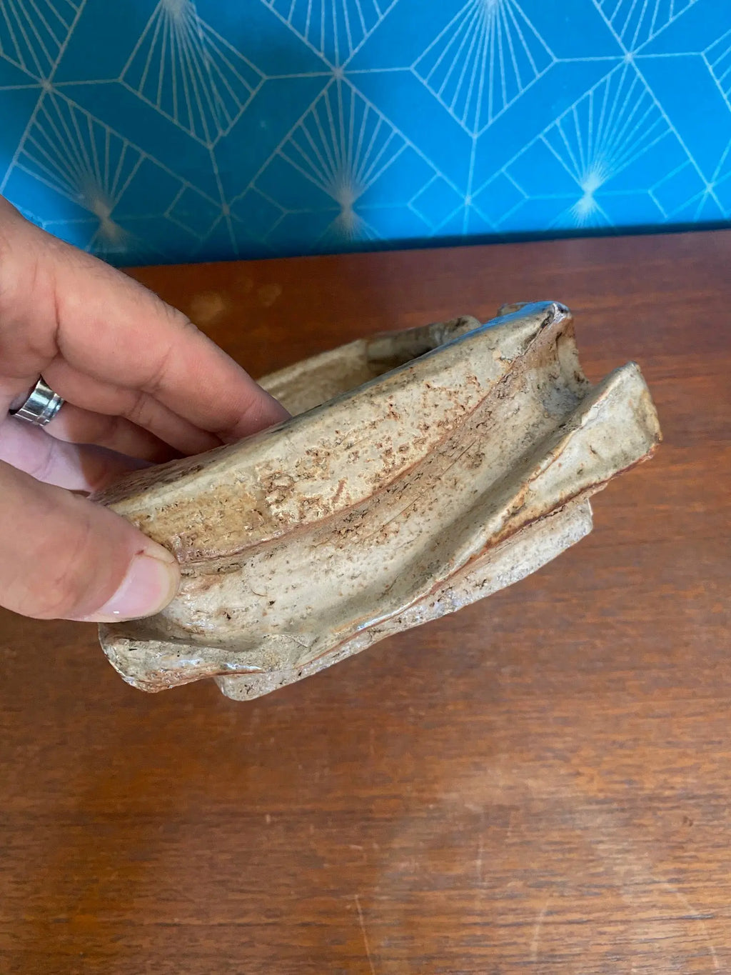 Vide poche en grès, attribué à , BARBARA DELFOSSE, céramique ancienne, raku. Antiquités de France