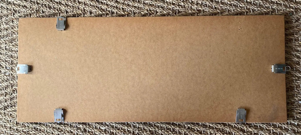 Fragments de tapis anciens, sous verre, 3 de taille différente sous verre. Antiquités de France