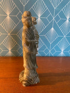 Statuette Chinoise ancienne, sujet en pierre dure verte. Japon, Chine, Asie. Antiquités de France