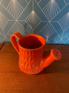 Petite verseuse vintage, en terre cuite émaillée, école Italienne Romacréa, 1960, en forme d'arrosoir. Antiquités de France