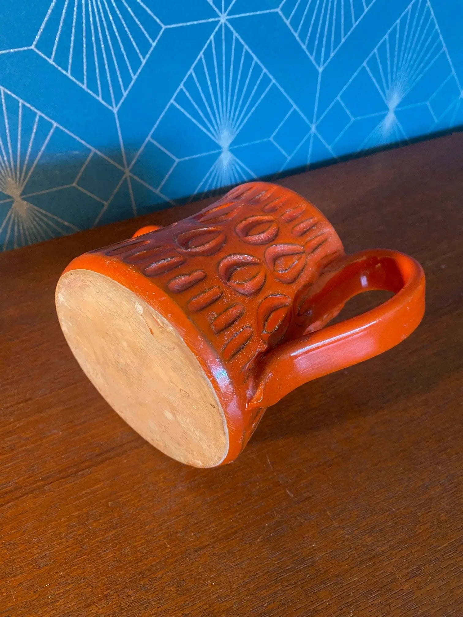 Petite verseuse vintage, en terre cuite émaillée, école Italienne Romacréa, 1960, en forme d'arrosoir. Antiquités de France