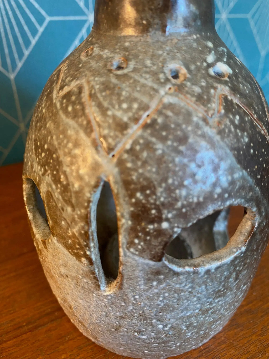 Lanterne ancienne signée Cornille, grès émaillé, terre du Berry. Antiquités de France