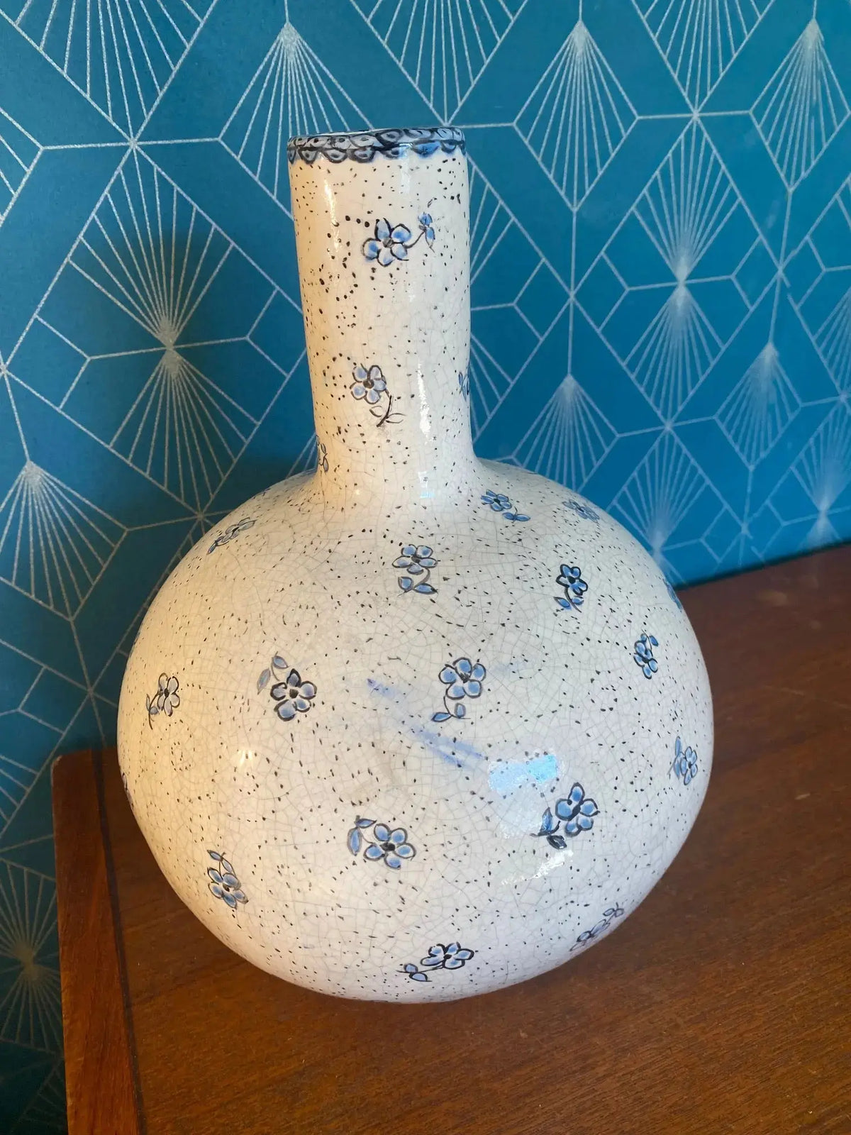 Ancienne terre cuite émaillée, école Italienne Romacréa, 1950 pour ce vase boule transformé en pied de lampe. Antiquités de France
