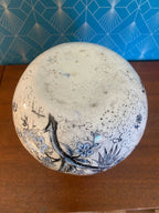 Ancienne terre cuite émaillée, école Italienne Romacréa, 1950 pour ce vase boule transformé en pied de lampe. Antiquités de France