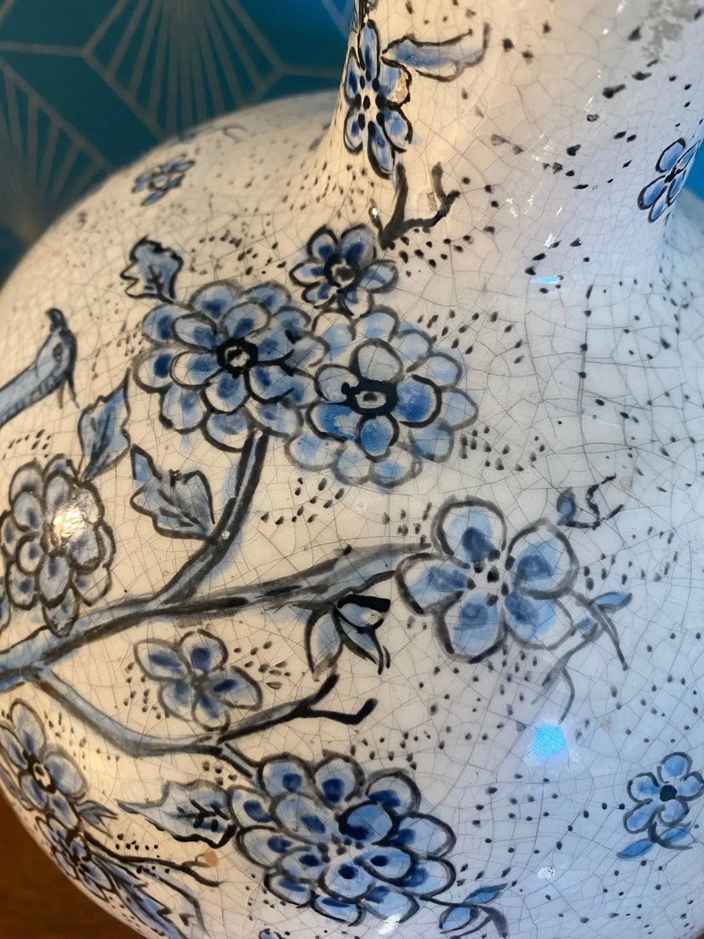 Ancienne terre cuite émaillée, école Italienne Romacréa, 1950 pour ce vase boule transformé en pied de lampe. Antiquités de France