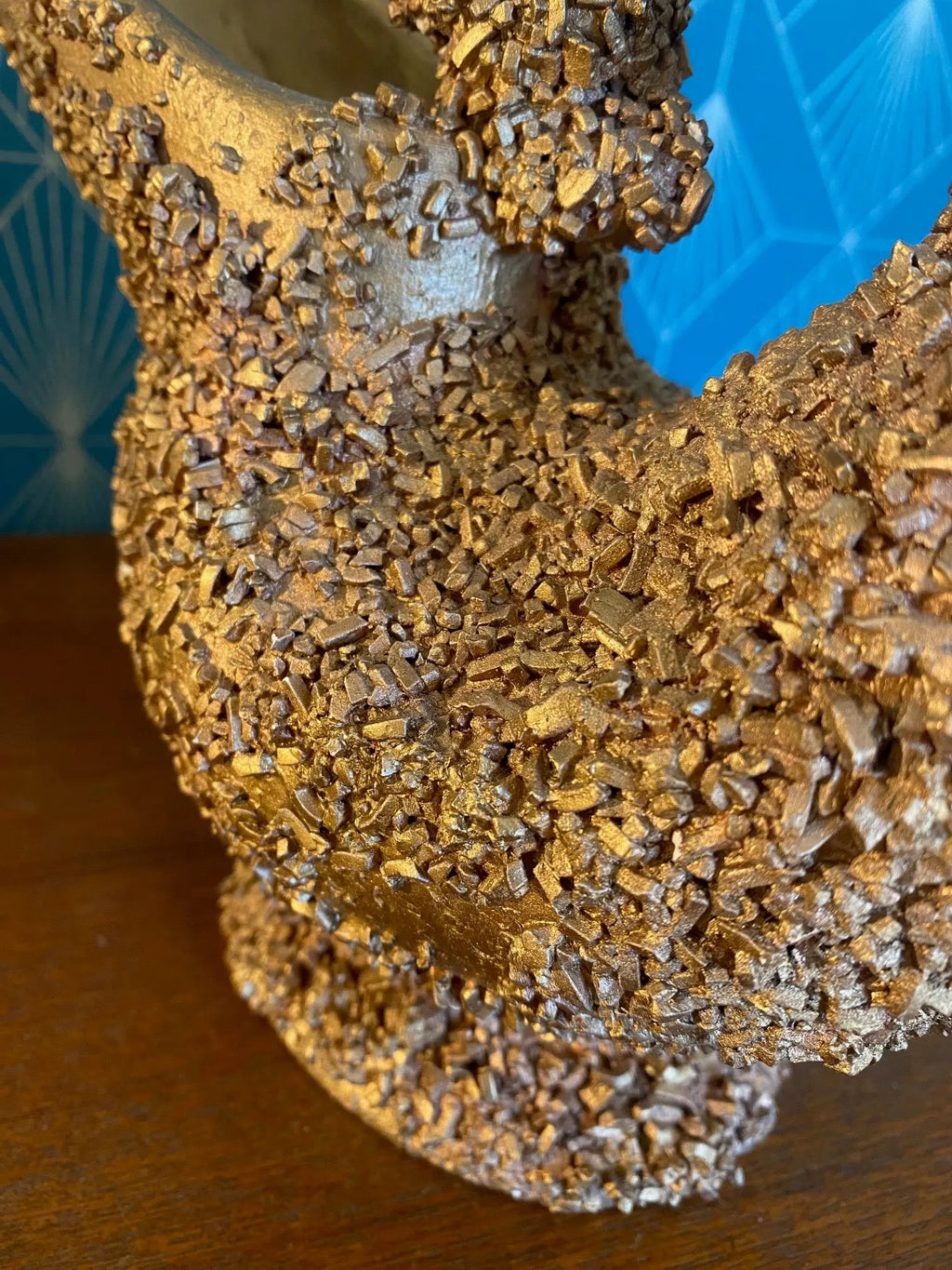 Verseuse ancienne, Céramique vintage, école Italienne Romacréa, des années 60 en grain doré. Antiquités de France