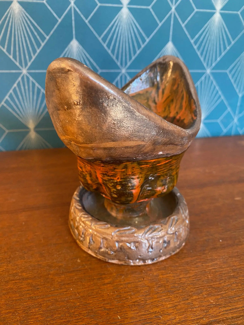 Bougeoir à main ancien, terre cuite, école Italienne Romacréa, des années 60. Antiquités de France