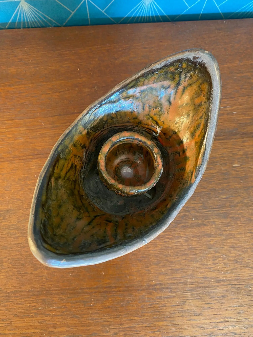 Bougeoir à main ancien, terre cuite, école Italienne Romacréa, des années 60. Antiquités de France