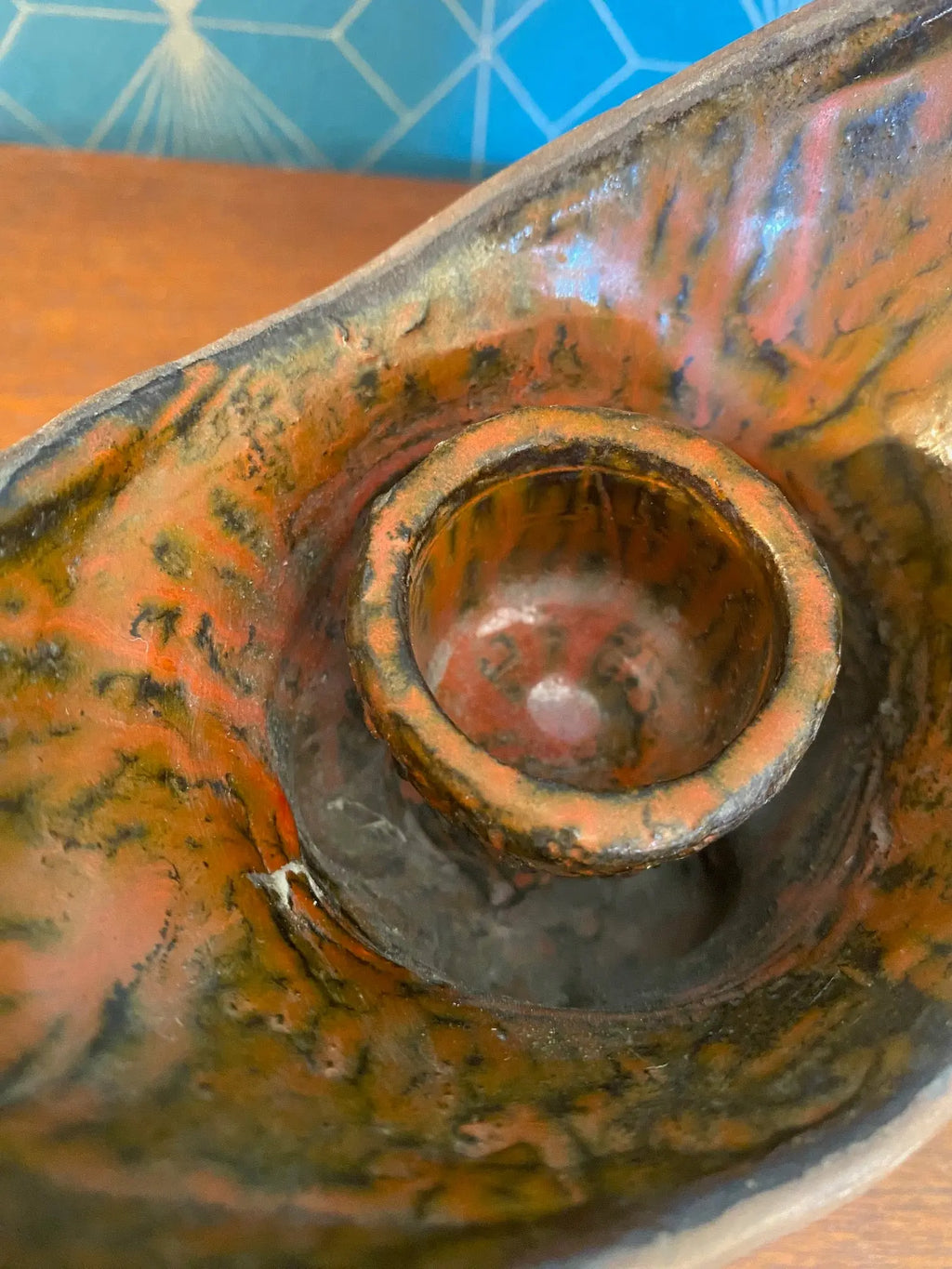 Bougeoir à main ancien, terre cuite, école Italienne Romacréa, des années 60. Antiquités de France