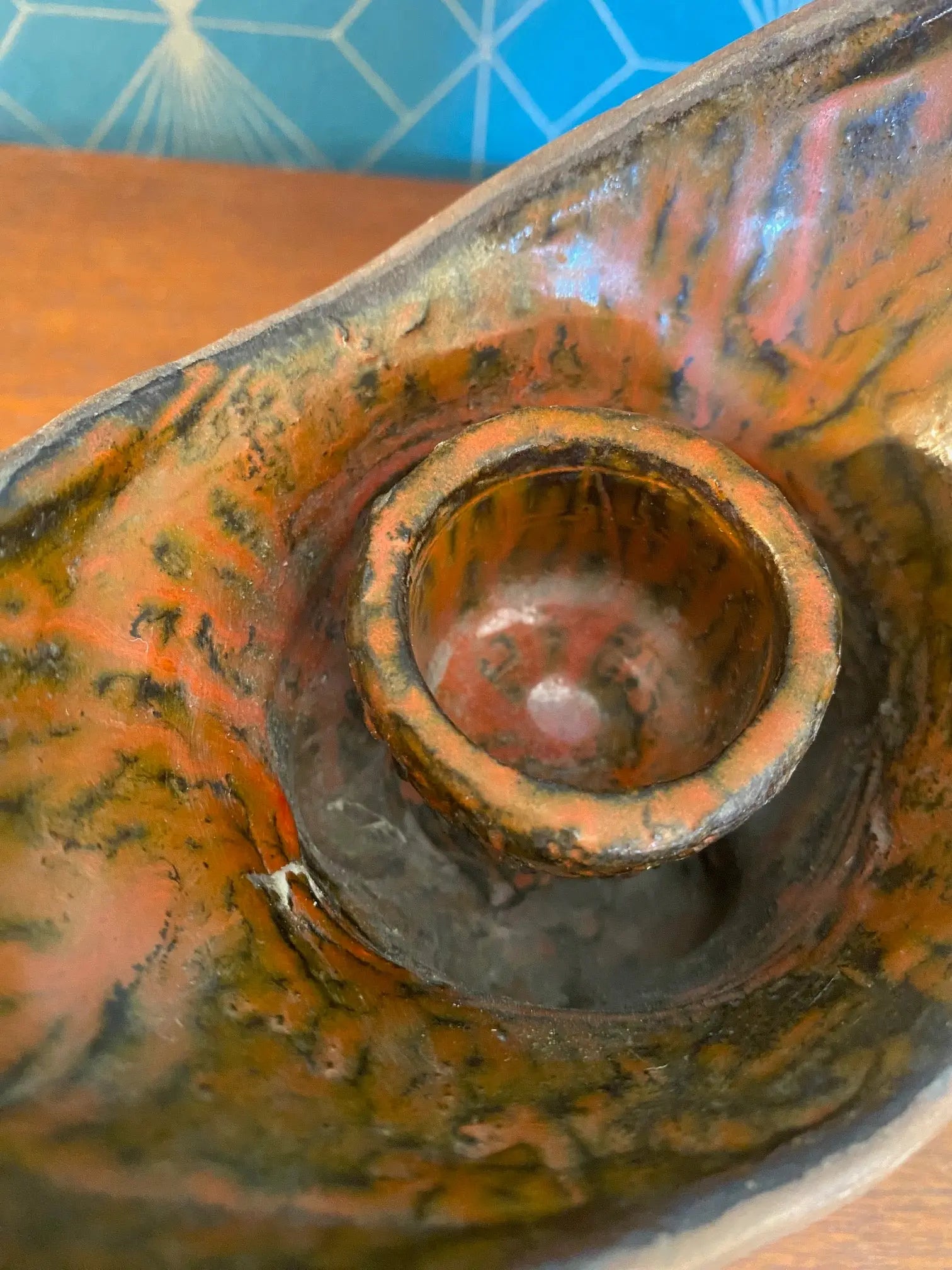 Bougeoir à main ancien, terre cuite, école Italienne Romacréa, des années 60. Antiquités de France