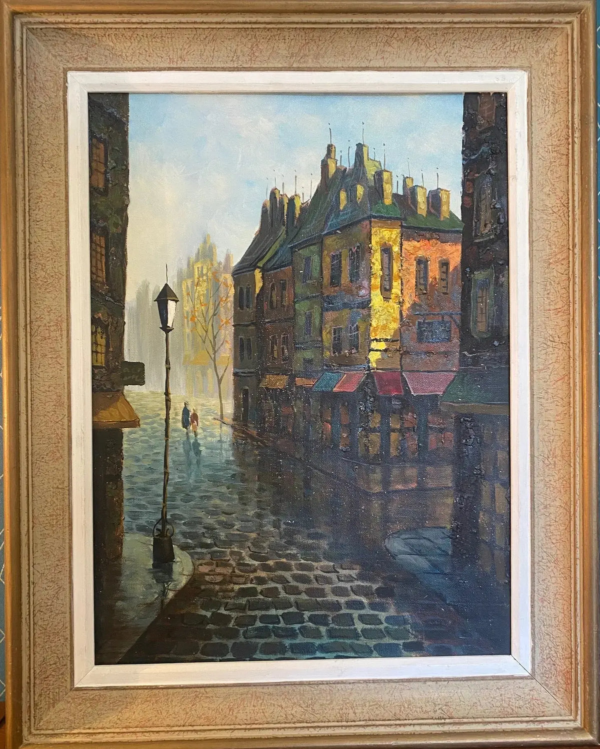 Huile sur toile, école moderne du XXème, signé Faure. Vue de Paris. ou Londres. Antiquités de France