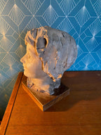 Buste en terre cuite XIXème. Etude d'un visage d'enfant attribué à Carpeaux. Antiquités de France