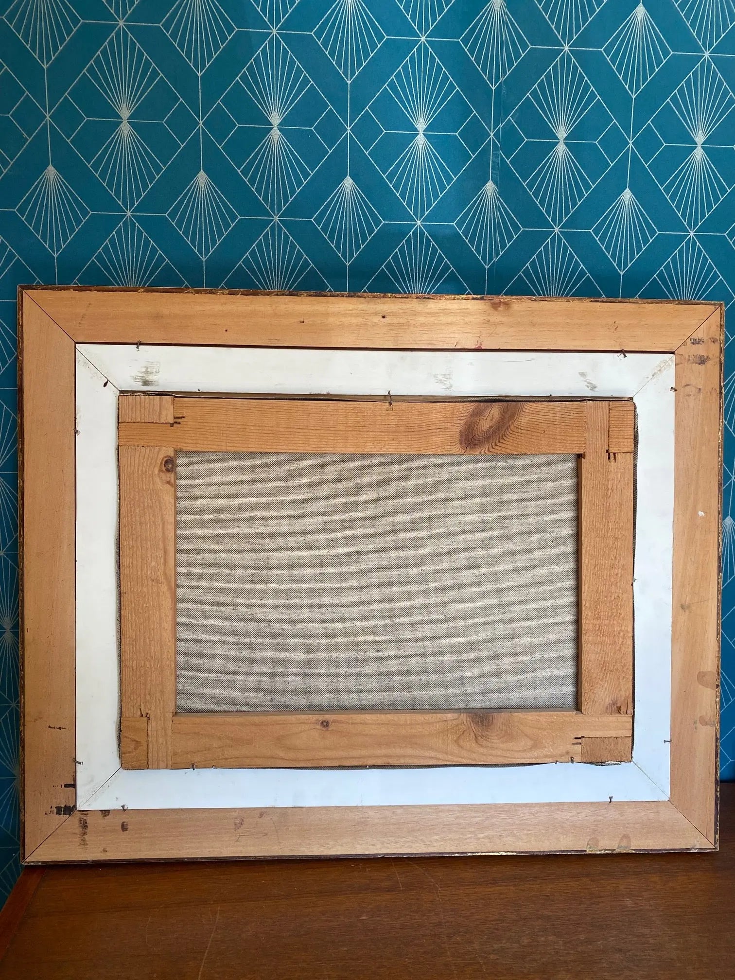 Huile sur toile, marine de Bretagne, tableau signé, sur le thème port et bateaux. Antiquités de France