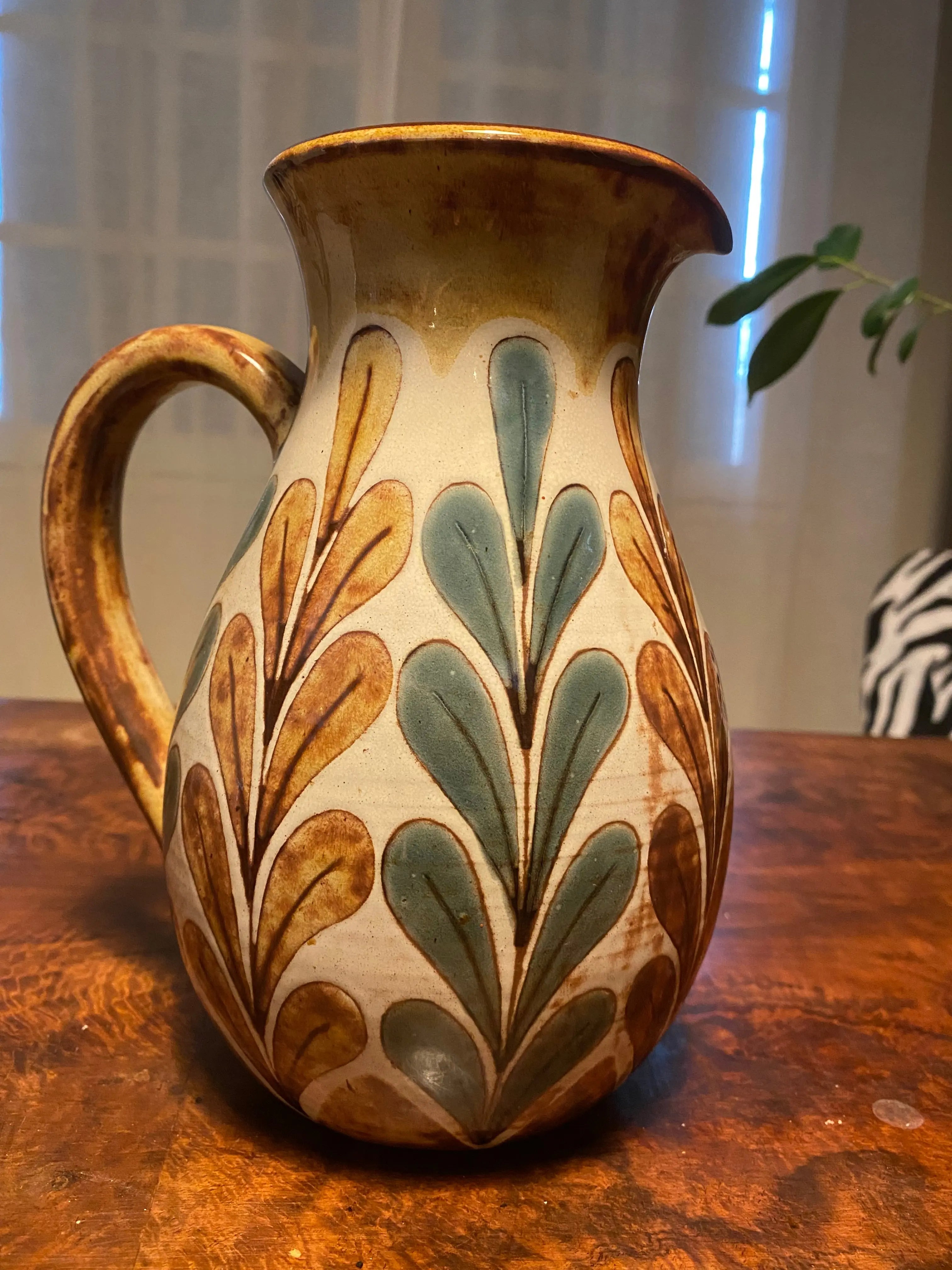 Verseuse céramique Malarmey Vallauris – décor feuilles cloisonnées, années 50-{{shop name}}