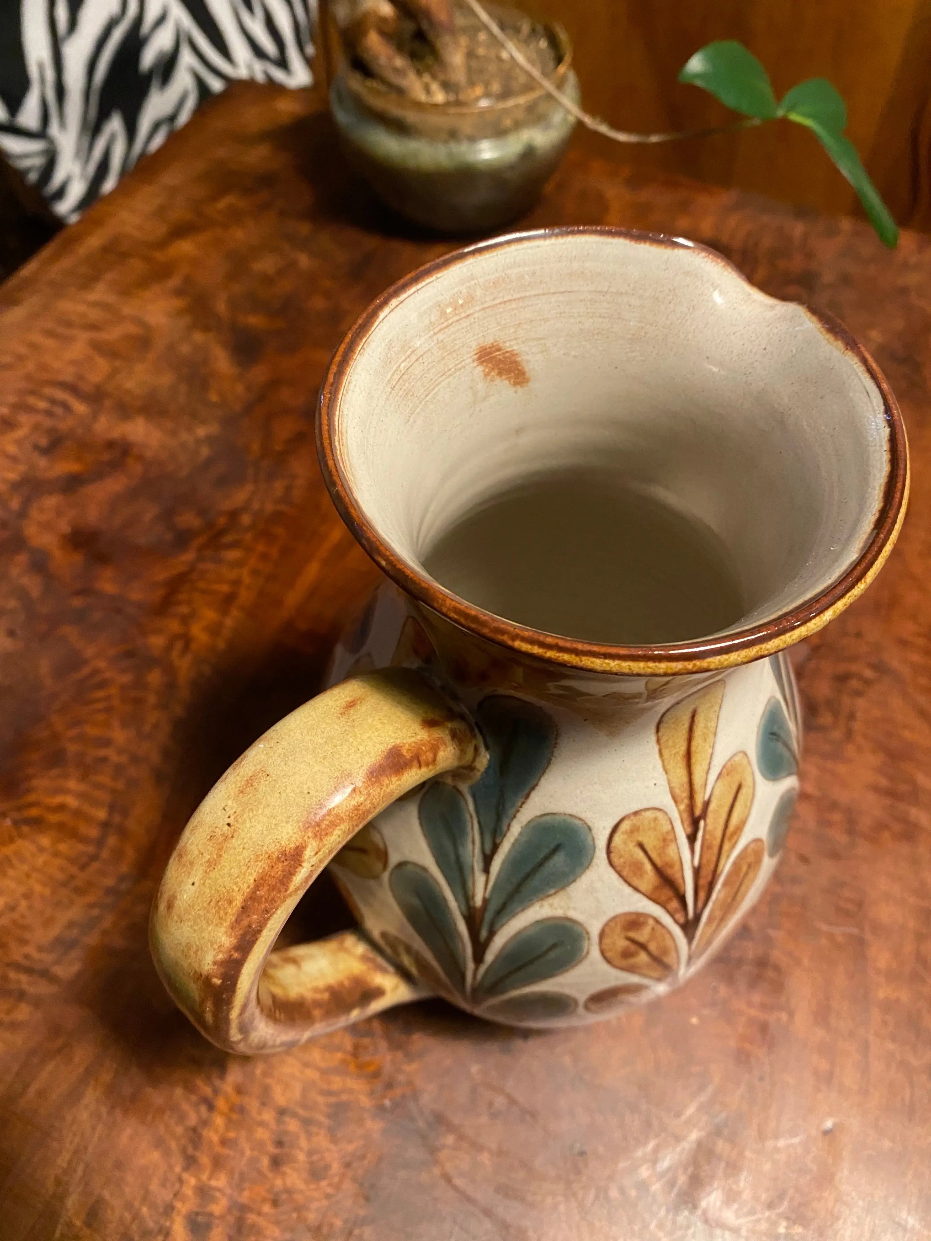 Verseuse céramique Malarmey Vallauris – décor feuilles cloisonnées, années 50-{{shop name}}