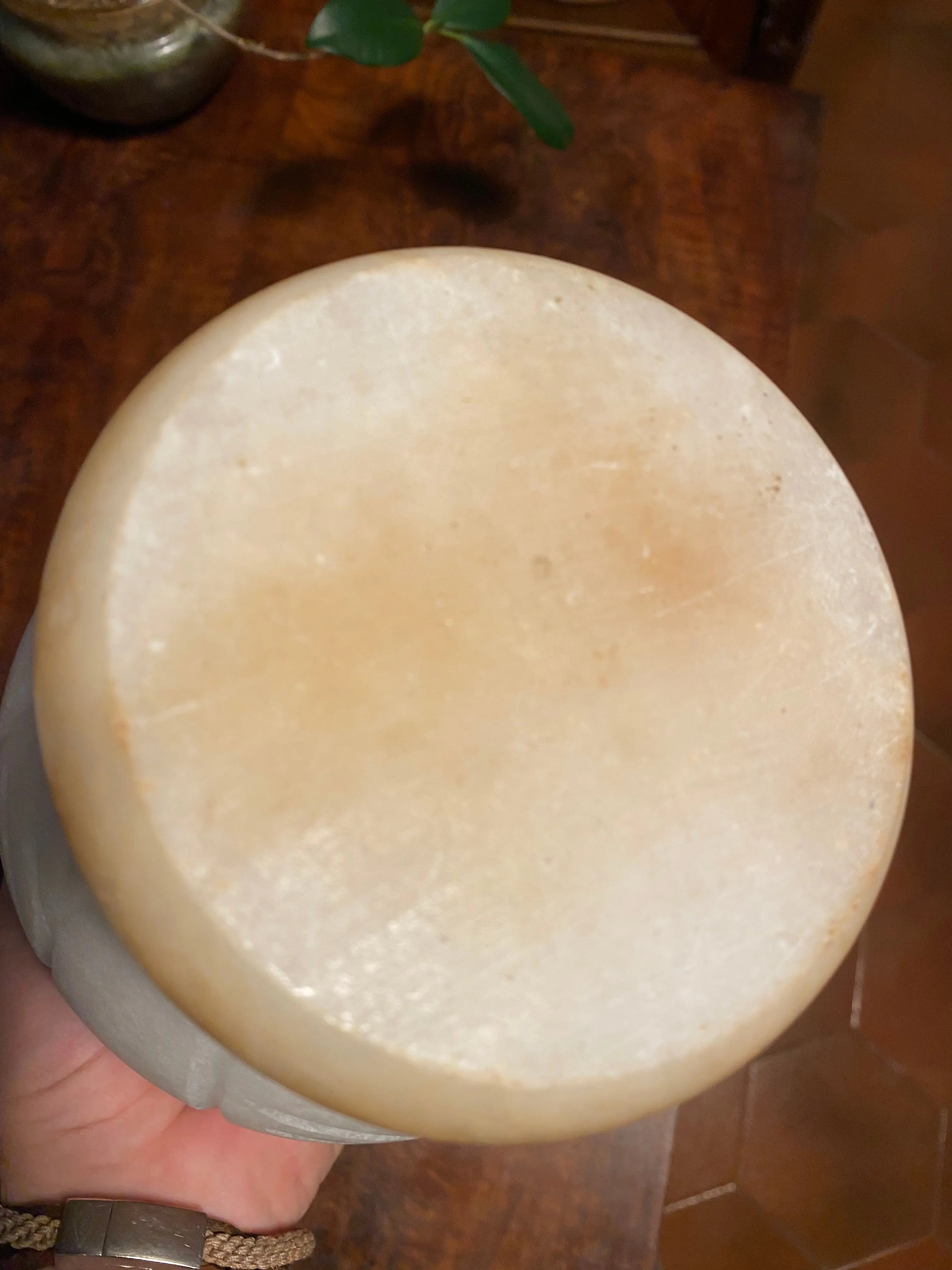 Pot à couvert ancien, Albâtre, d' époque art déco. Bel état. Antiquités de France