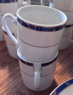 Service de table Guy Degrenne en porcelaine de Limoges complet et Jamais servi Antiquités de France