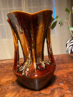 Vase vintage signé Vallauris, vase à oreilles en céramique émaillée, numéroté. Antiquités de France