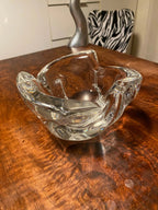 Cendrier à pipe, en CRISTAL DE Sèvres, époque art déco. Signé.-{{shop name}}