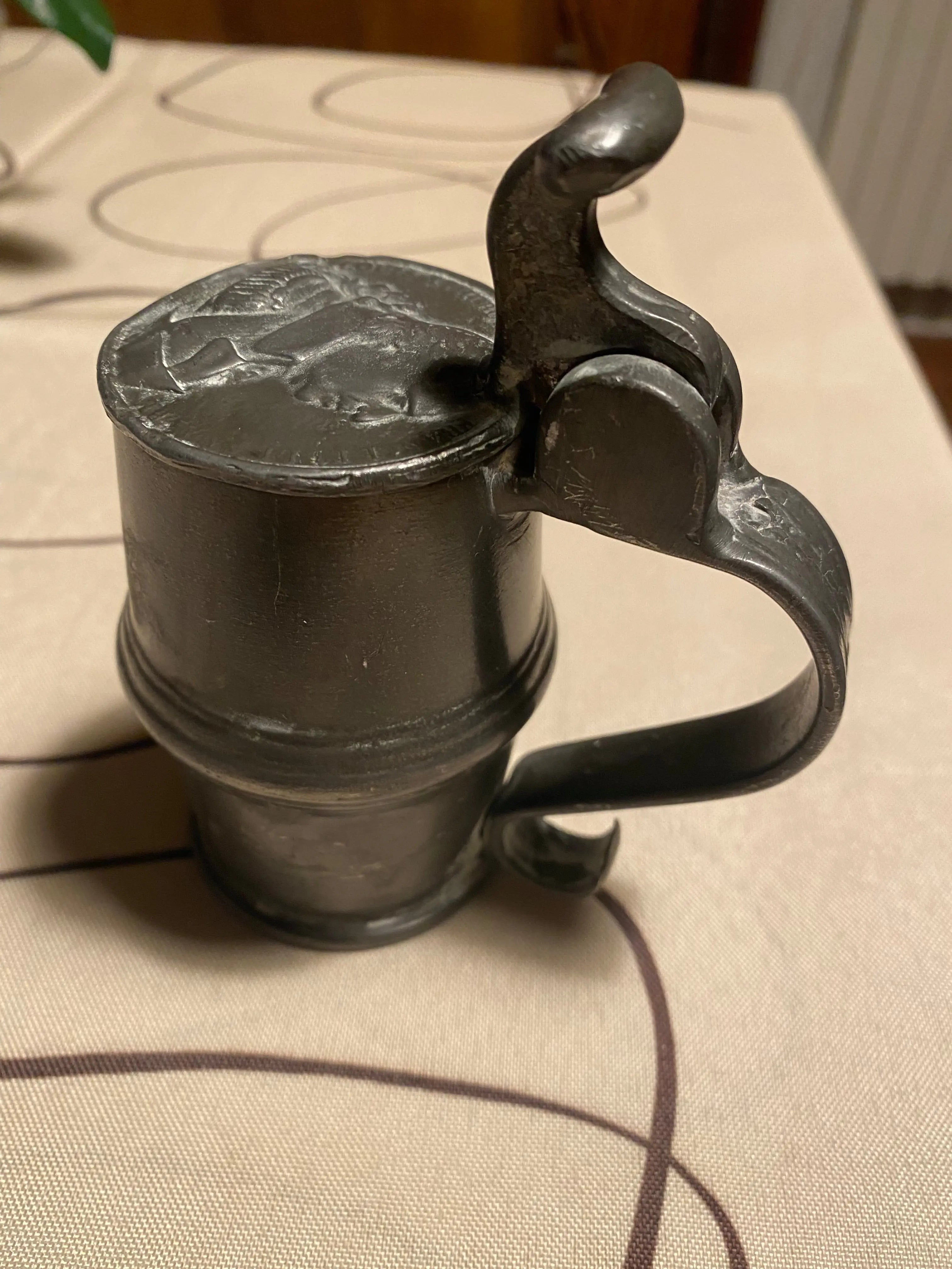 Timbale du XVIIIème Siècle, roi de France, ancien régime ,Louis XVIII, Très rare Antiquités de France