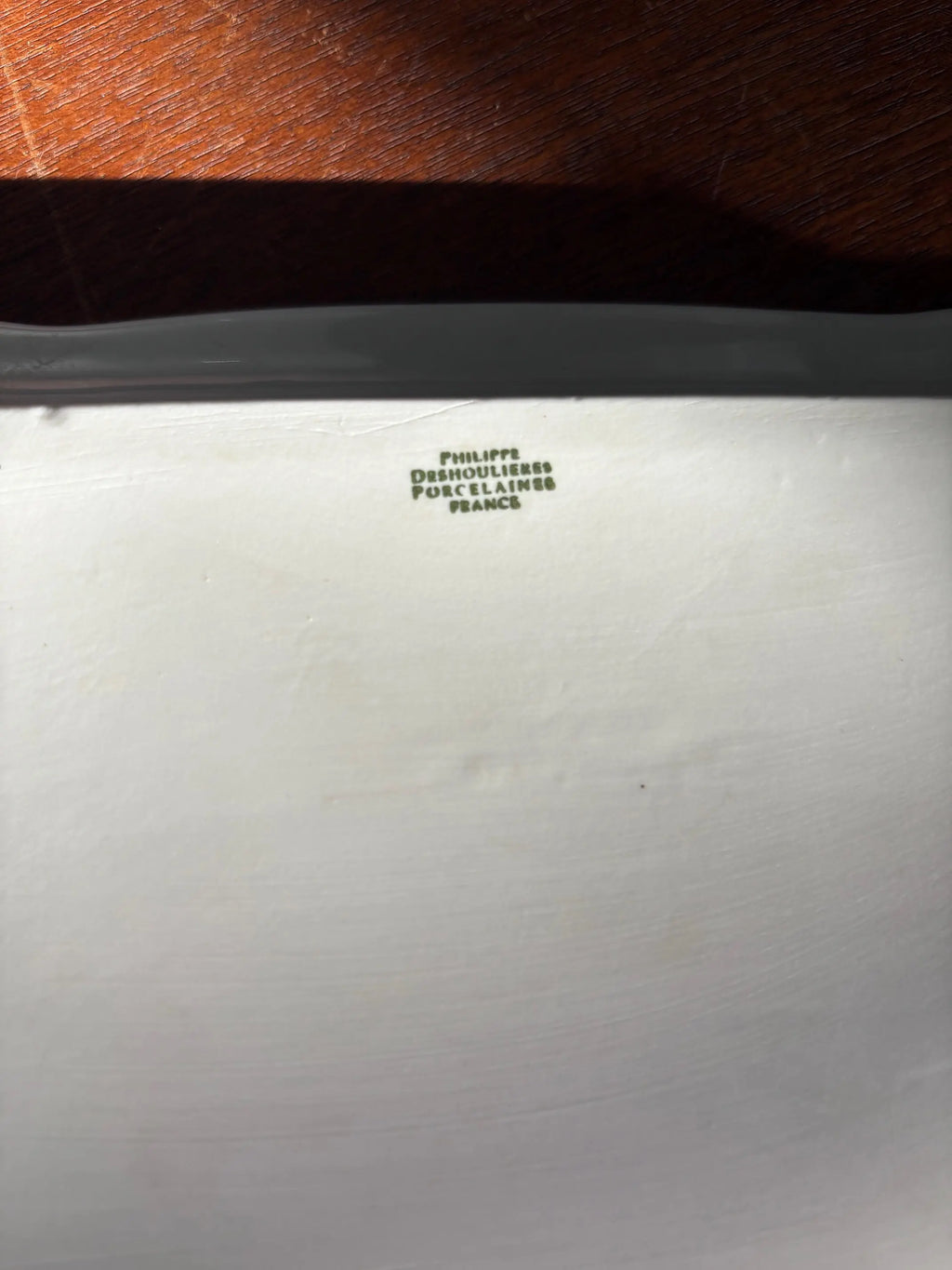 Porcelaine de Limoges par Deshoulières, modèle California en parfait état. Antiquités de France
