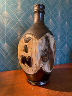 Vieux pichet en céramique du début XXe, Grès à Décor d'un tonneau, Signé LOSSON Antiquités de France