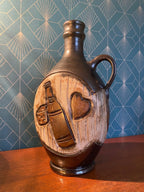 Vieux pichet en céramique du début XXe, Grès à Décor d'un tonneau, Signé LOSSON Antiquités de France