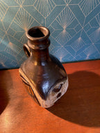 Vieux pichet en céramique du début XXe, Grès à Décor d'un tonneau, Signé LOSSON Antiquités de France