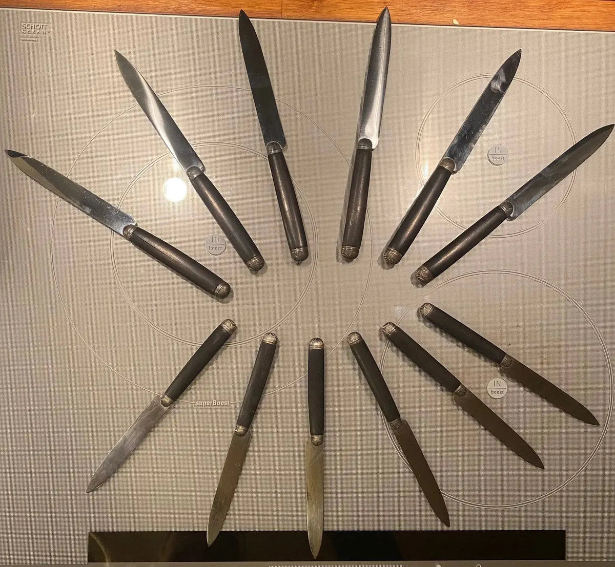 Couteaux de table ancien, bois d'ébène, époque Napoléon III, 6 grands ,6 petits. Antiquités de France