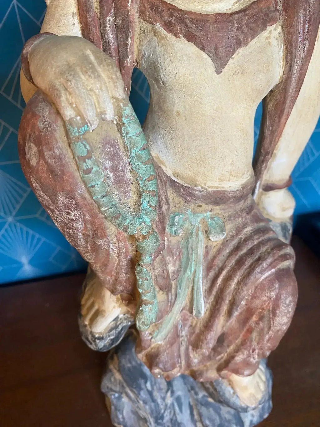 Statue chinoise ancienne Guanyin, dynastie Song ( 960-1279) terre cuite. Antiquités de France