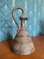 Petit pichet années 1900 – décor frises d’antilopes, conique, 24 cm H, superbe-{{shop name}}