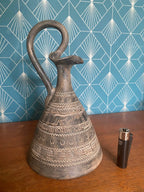 Petit pichet années 1900 – décor frises d’antilopes, conique, 24 cm H, superbe-{{shop name}}