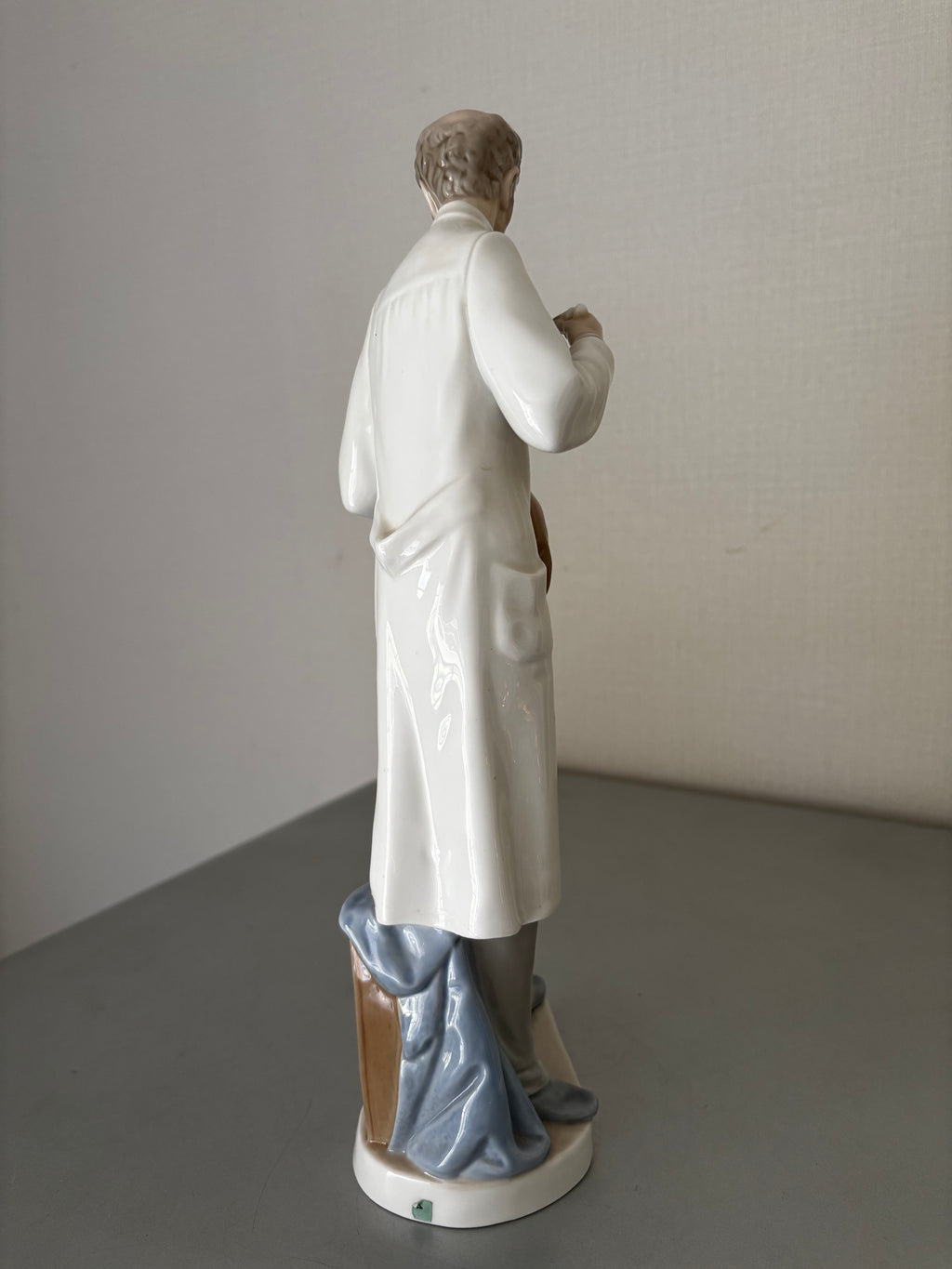 Figurine Lladro 4788 Le Vétérinaire Porcelaine Espagne Vintage de 1977. 34cm