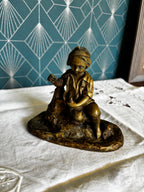 Statuette en Bronze. Jeune garçon Sur Un Rocher - Sculpture Art du XIXe Siècle Antique 12cm