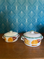 Céramique ancienne Émaillée, pot à couvert VALLAURIS, Décor de recettes. Jolie paire originale. Antiquités de France