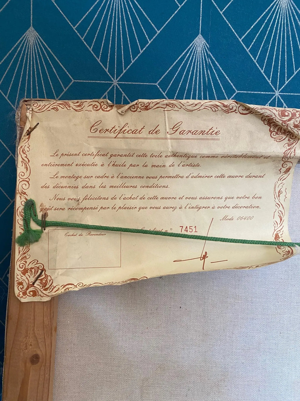 Huile sur toile signée, nature morte, encadrée de l'école Française du début XXème. Antiquités de France