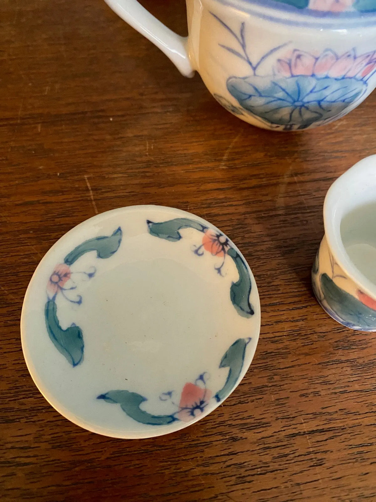 Porcelaine Chinoise, théière, Tasse et Sous-tasse en Porcelaine blanche d'Asie. Antiquités de France