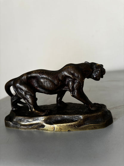 Bronze animalier Art Déco Panthère signée Louis Albert Carvin 1920. Superbe patine brun