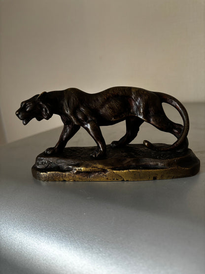 Bronze animalier Art Déco Panthère signée Louis Albert Carvin 1920. Superbe patine brun