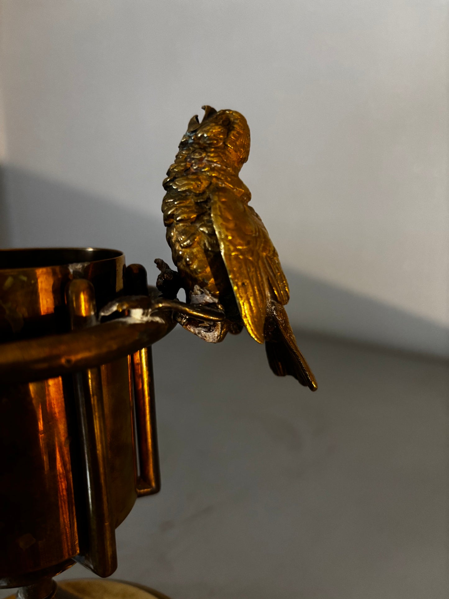 Pyrogène ancien XIXème - Porte Allumettes Laiton et Bronze Ciselé Oiseaux Chanteurs.