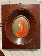 Portrait miniature XIXème – femme au voile rouge, huile, école française, signé-{{shop name}}