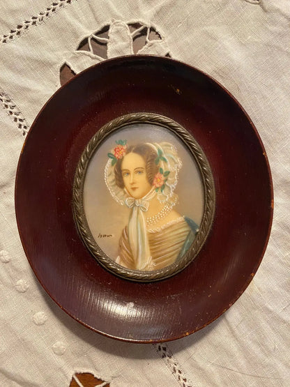 Portrait miniature XIXème – élégante, huile, école française, signé, 6 cm, cadre-{{shop name}}