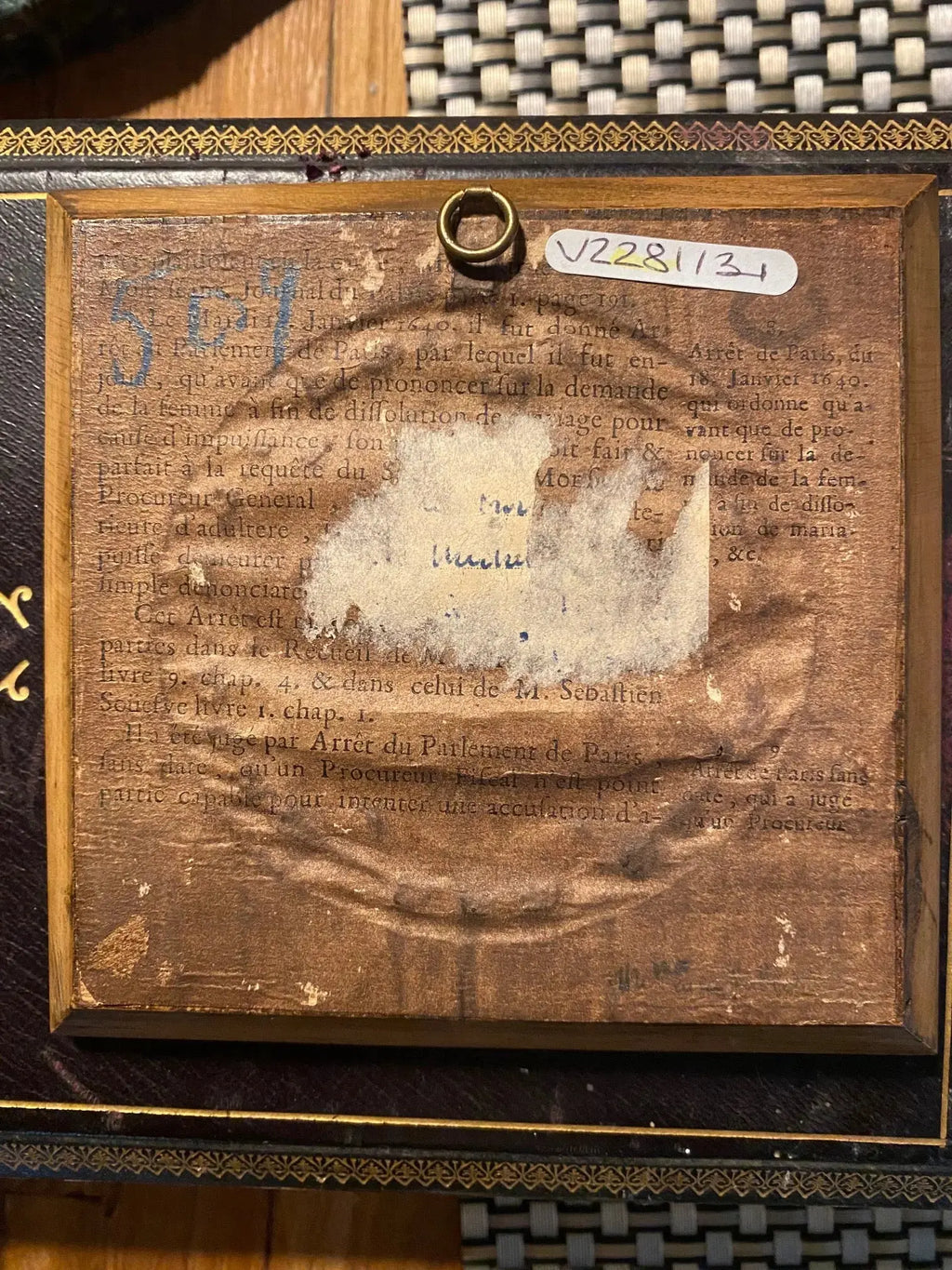 Miniature ancienne école Française du XIXe, signé, Margueritte de La Sablière. Antiquités de France