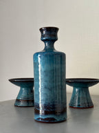 Soliflore et ses 2 Bougeoirs Céramique Scandinave Vintage Émail Turquoise Signé 1960